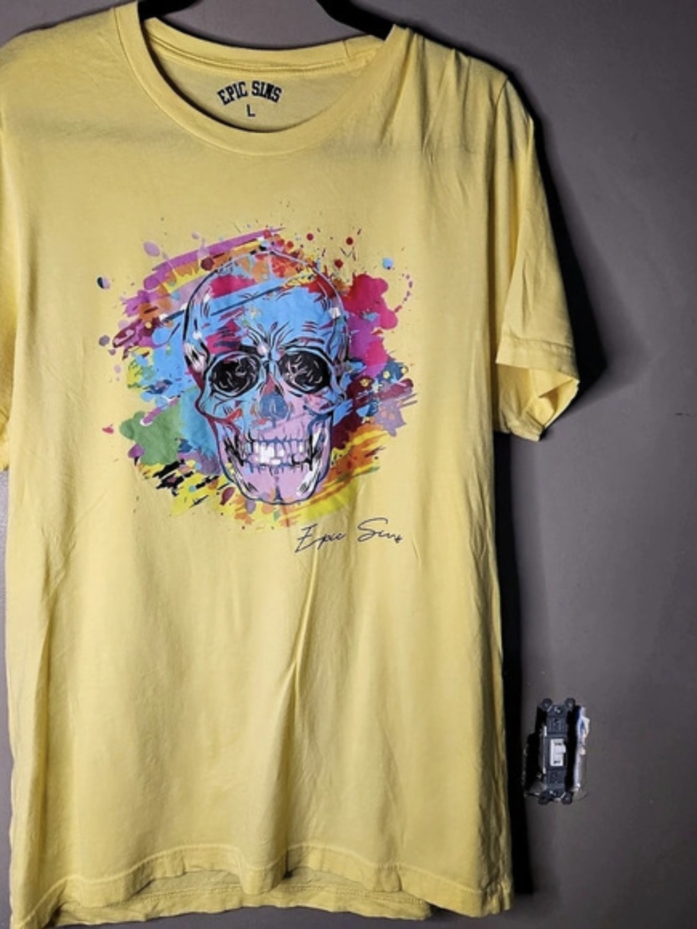 Epic Sins Skull Graphic Tee Yellow Size Large Ptp 23"